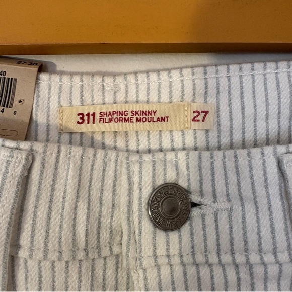 NWT Levi’s 311 Shaping Skinny Jeans White Striped - Picture 2 of 7